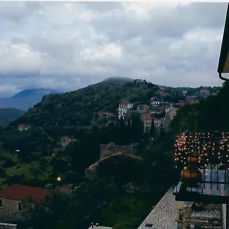 αρχοντικό Levantes * Καρύταινα