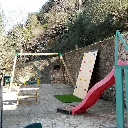 Βίλα αρχοντικό Levantes *