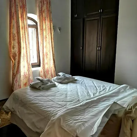 Villa Levantes Mansion *