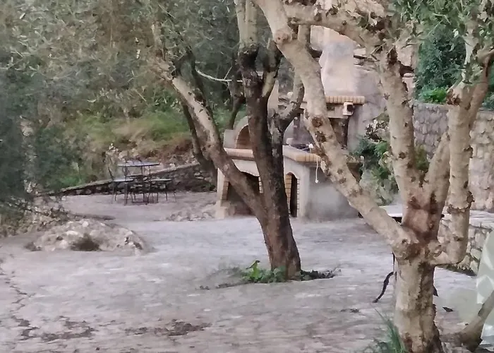 Levantes Mansion * Karítaina