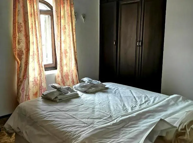 Villa Levantes Mansion *